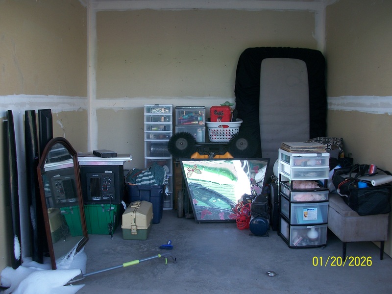 3203 - StorageMart Ring Rd & Mc Donald    auction IB-9675 10