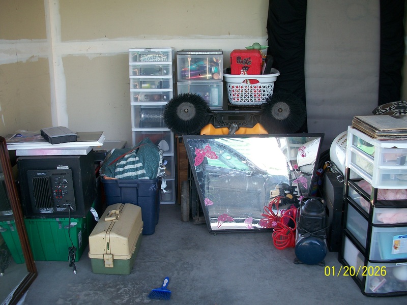 3203 - StorageMart Ring Rd & Mc Donald    auction IB-9675 20