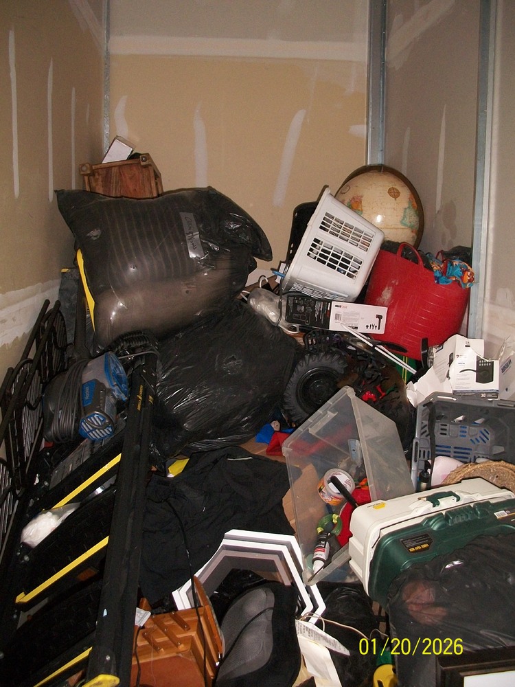 3203 - StorageMart Ring Rd & Mc Donald    auction IB-4183