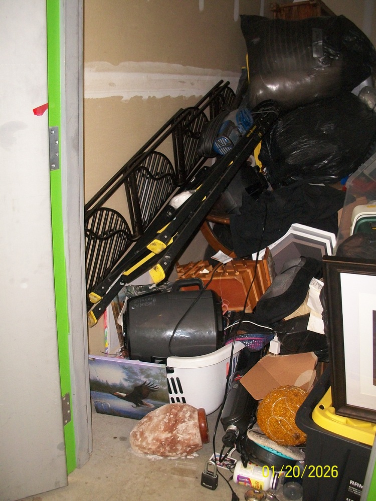 3203 - StorageMart Ring Rd & Mc Donald    auction IB-4183 20