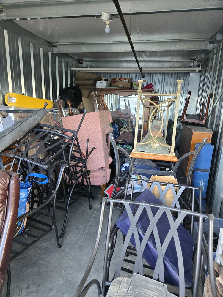 3304 - StorageMart 40th Street  auction IB-5998