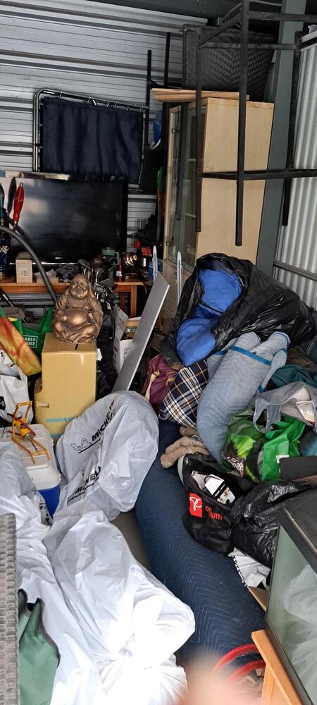 3008 - StorageMart Kipling  auction IB-8330 30