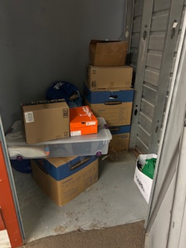 3107 -StorageMart  Downtown  auction IB-4987 10