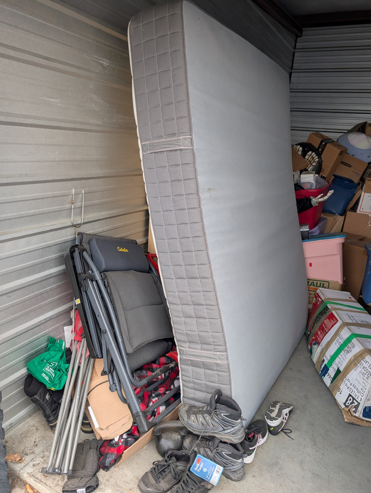 2570 - StorageMart  Westside Dr W  auction IB-3890 40