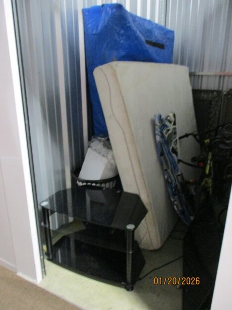 3205 - StorageMart 1st Ave N & Duke St   auction IB-3166 20