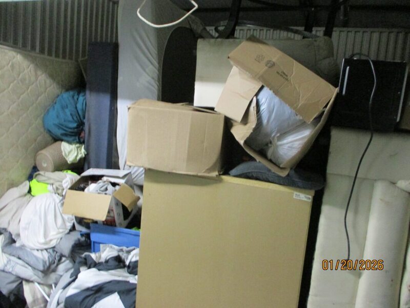 3205 - StorageMart 1st Ave N & Duke St   auction IB-4354 10