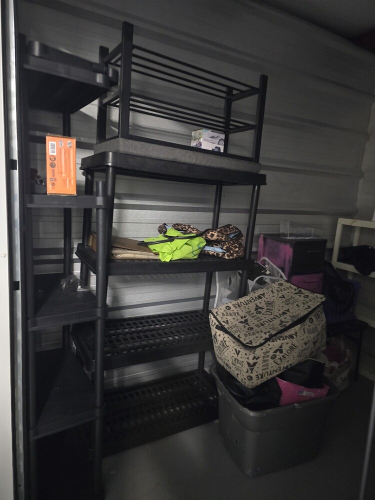 3003 -StorageMart  Adelaide St  auction IB-8974 10