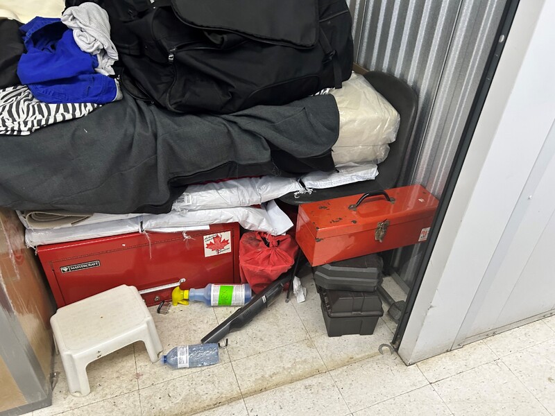 Guard-it Self Storage  auction IB-6819 10