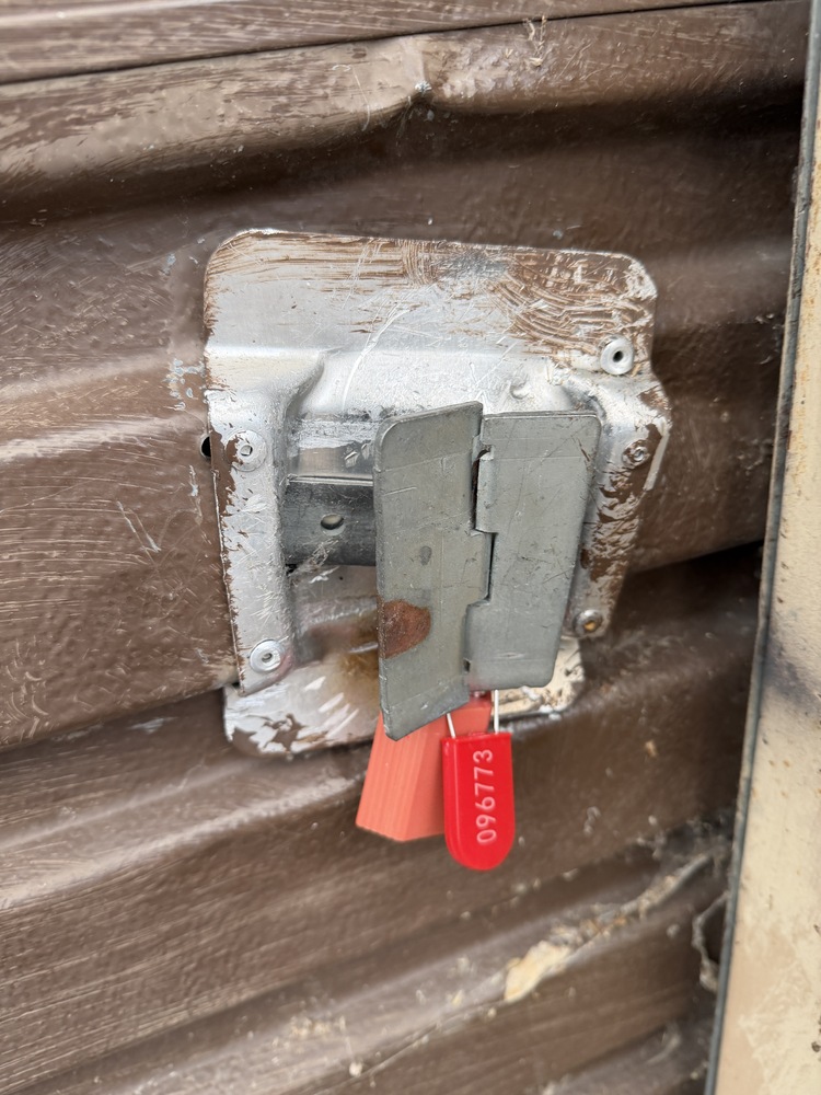 Ram Storage  auction IB-7785