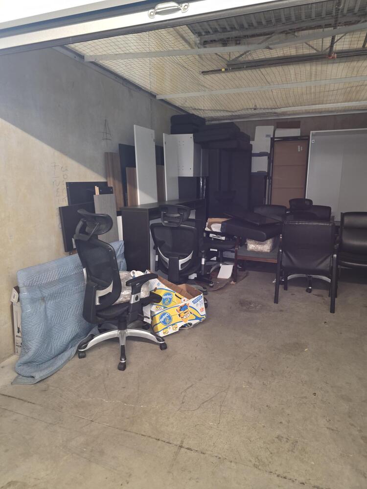 3401 - StorageMart SE Marine Dr & Knight St  auction IB-1884 30