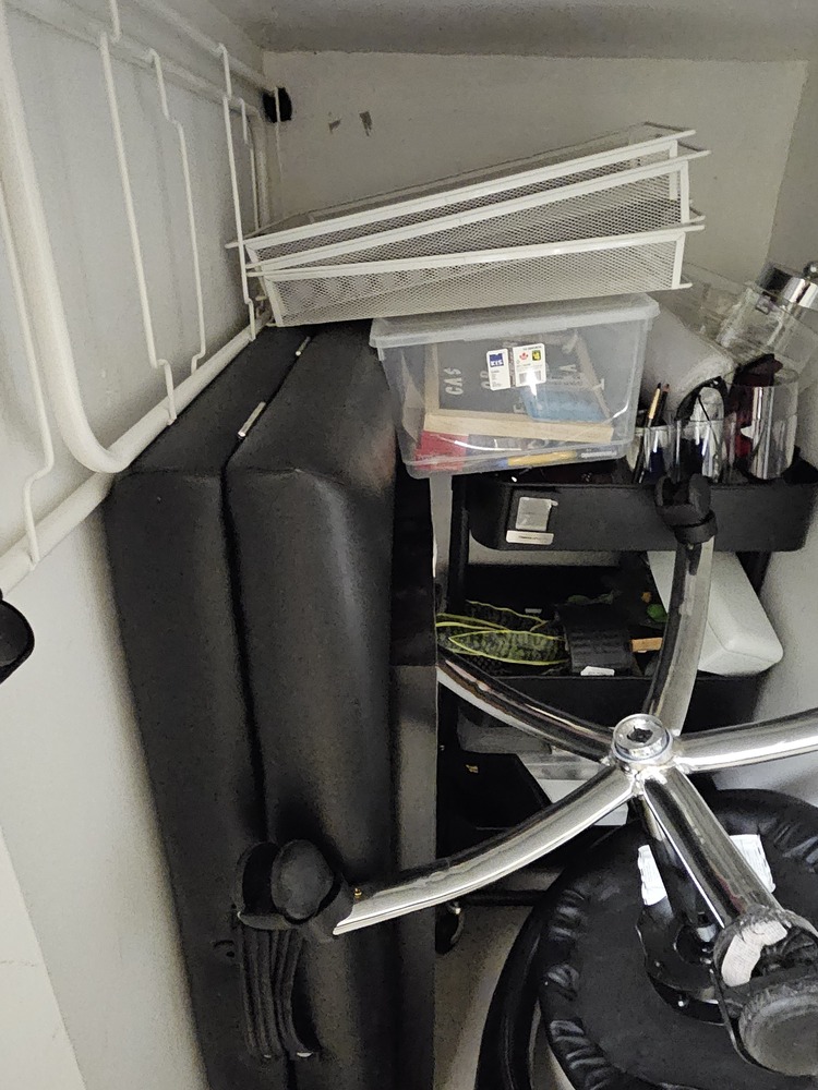 Burnaby Self Storage  auction IB-1025 20