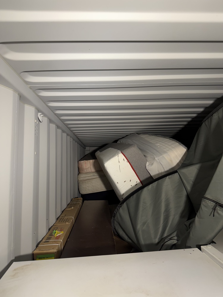 The Storage Box - Windsor  auction IB-7496 10