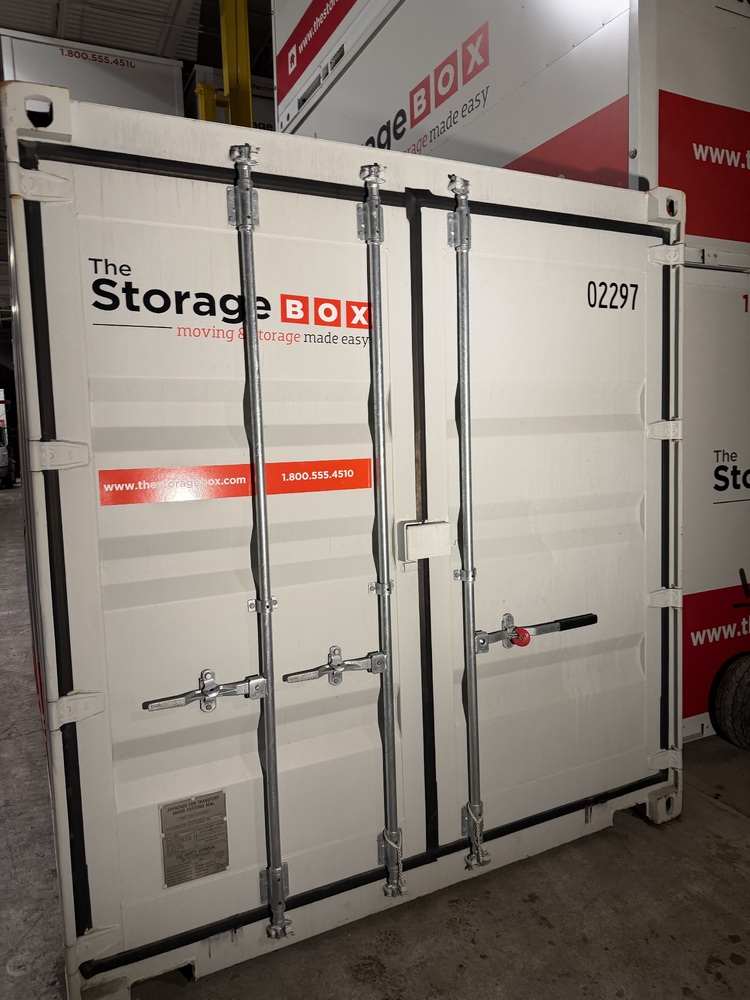 The Storage Box - Windsor  auction IB-7496 30