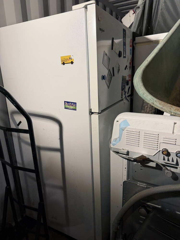 The Storage Box - Windsor  auction IB-7496 70