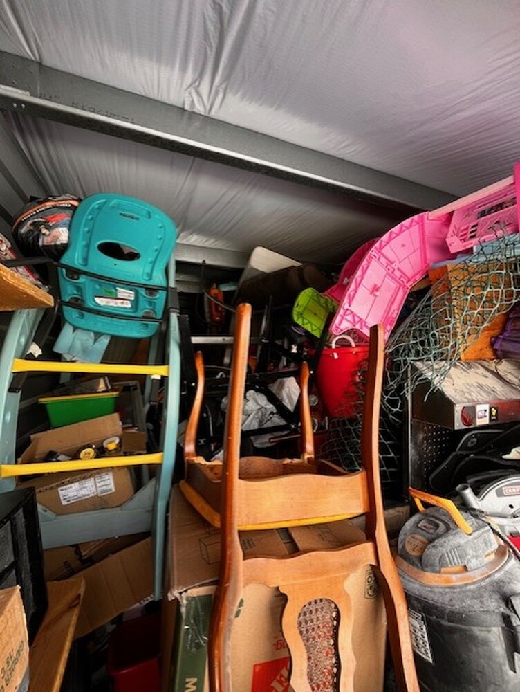 3016 - StorageMart Collingwood  auction IB-7618 10