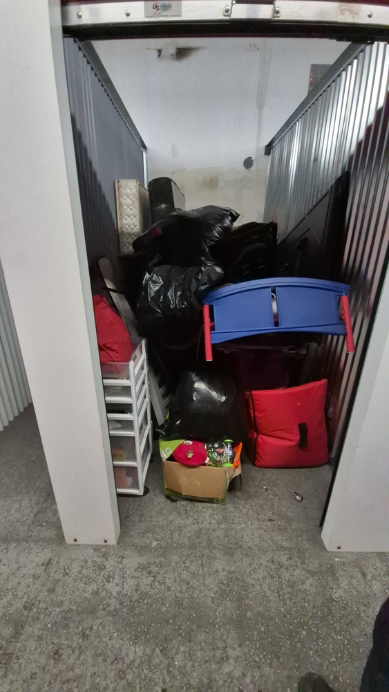 XYZ Storage - Laird  auction IB-6727 20