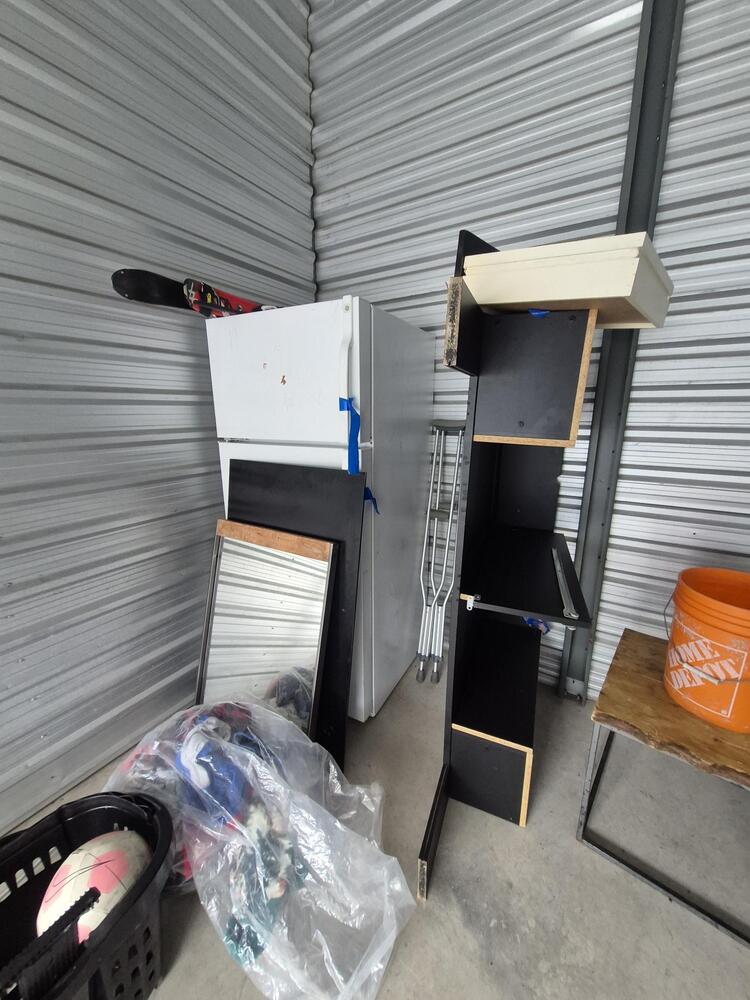 Self Stor - Toronto West  auction IB-8332 10