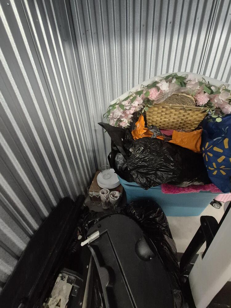 Self Stor - Toronto West  auction IB-7973 10