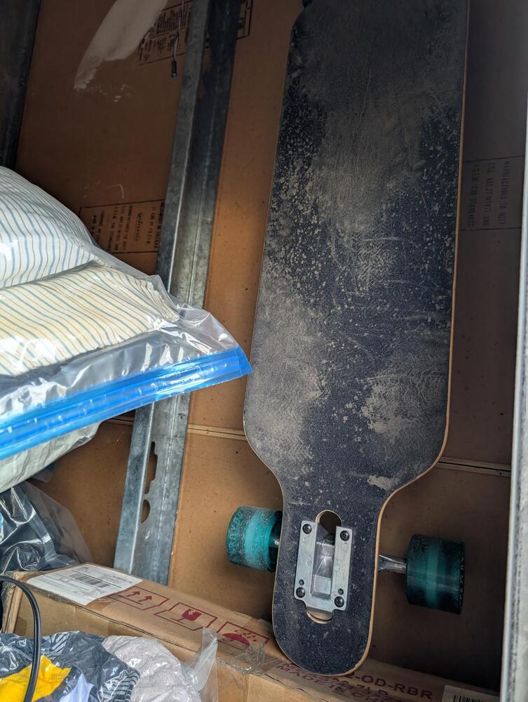 3104 - StorageMart Beauport  auction IB-1143 10