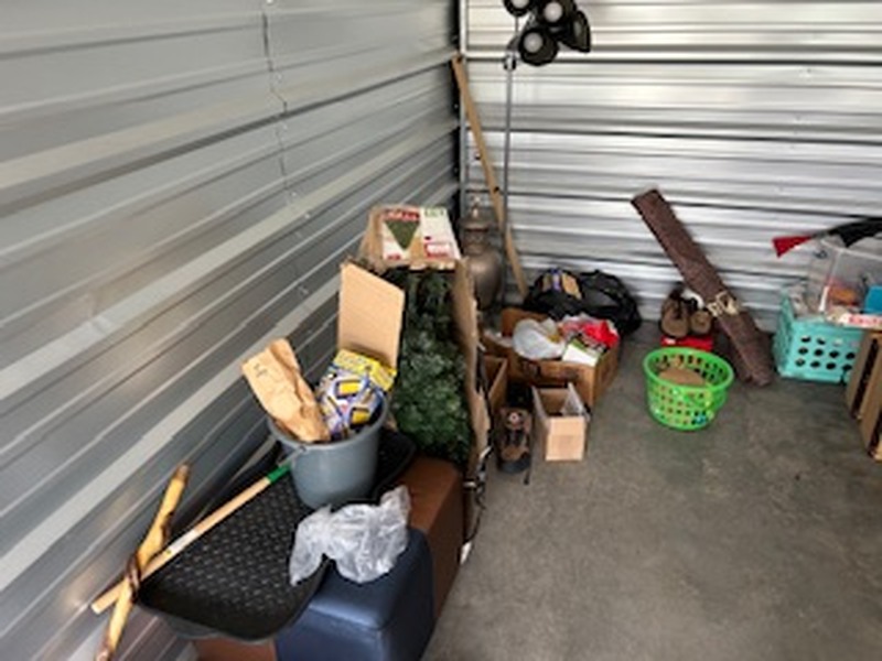 Bahrs Self Storage  auction IB-8860 30