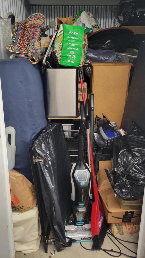 3021 - StorageMart OConnor Drive Toronto  auction IB-3387