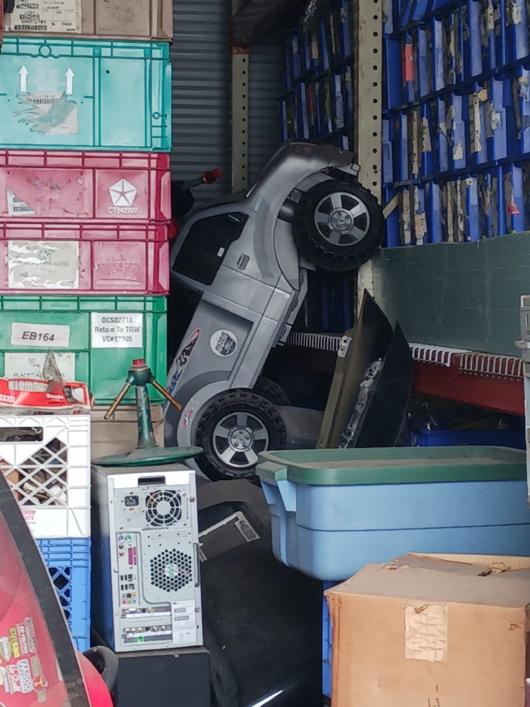 1-800-Self-Storage.com of Novi/Wixom, Michigan  auction IB-4417 10