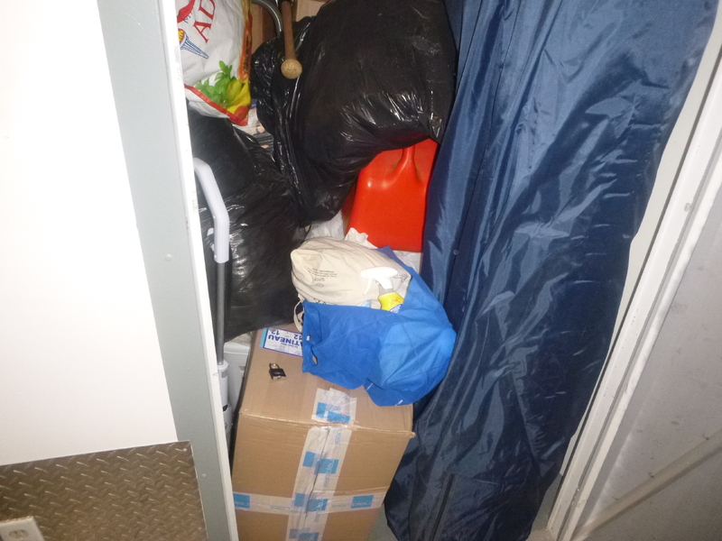 Public Storage P0021 -rue d`Edmonton Gatineau  auction IB-9068