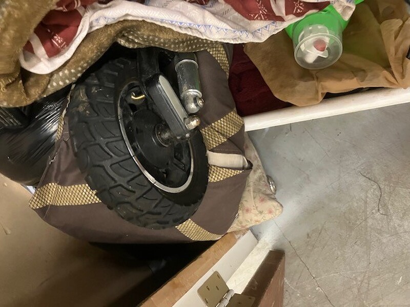 Public Storage P0012 -136th St (King George Hwy)  auction IB-7571 10