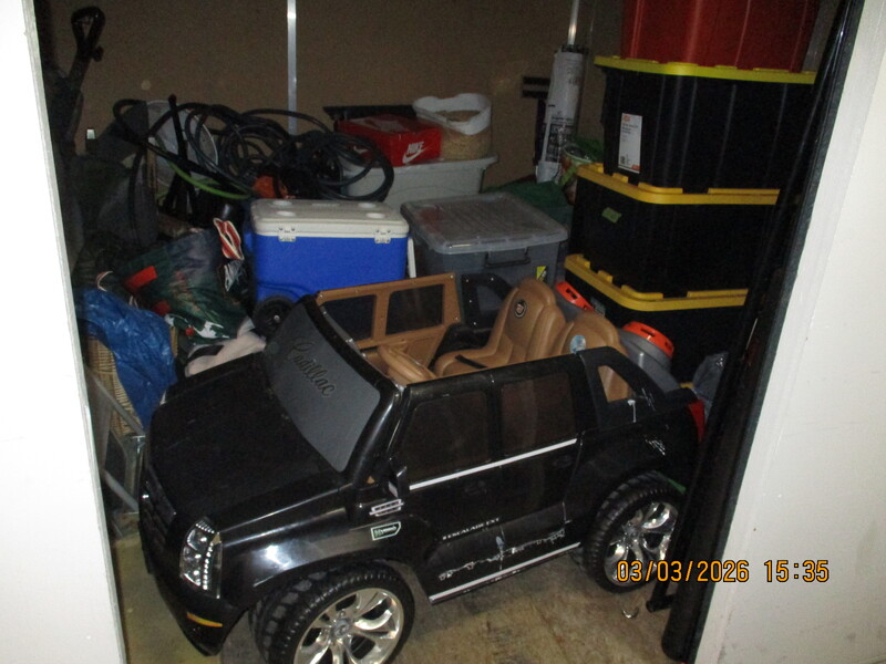 Public Storage P0024 -14th St  auction IB-8299