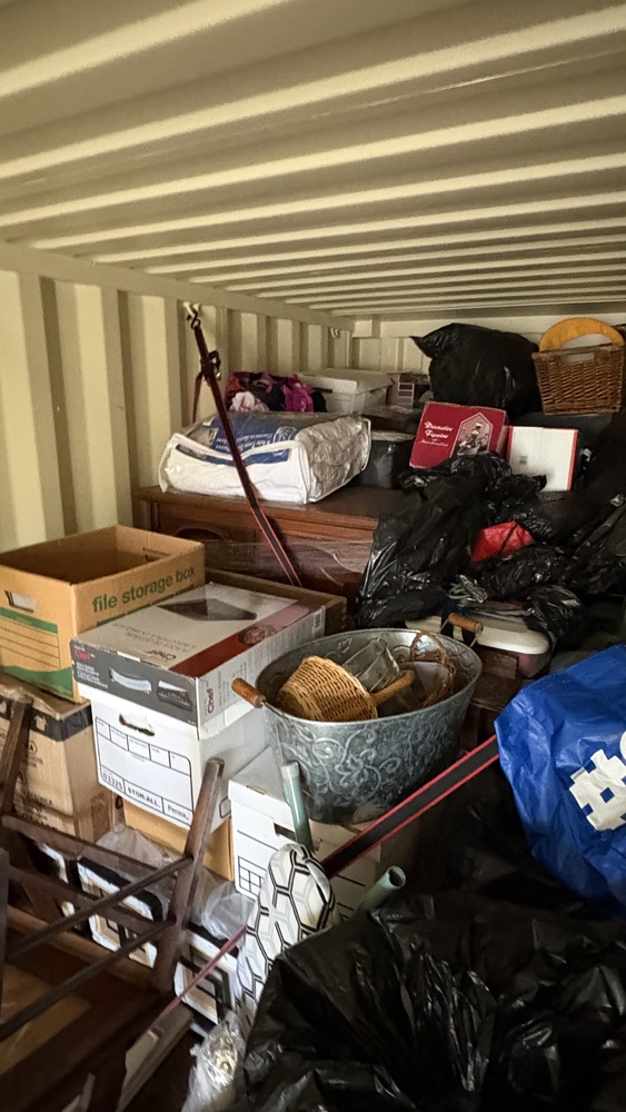 Secure-Rite Mobile Storage - Surrey Yard  auction IB-4567 40