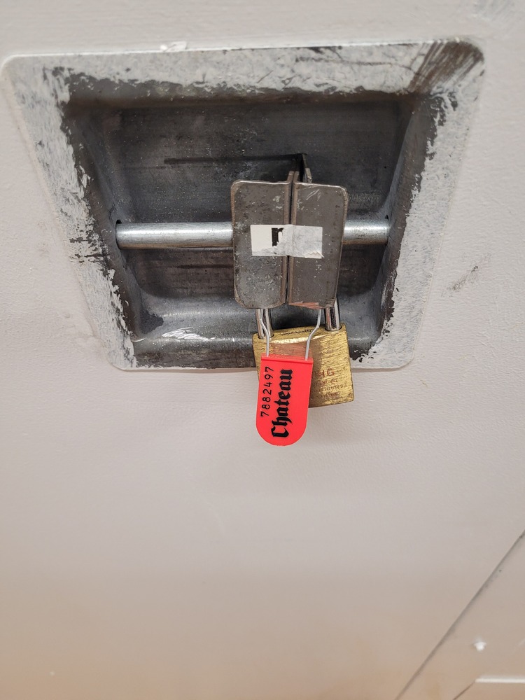 Public Storage P0038 -Jefferson Ave  auction IB-7649 10