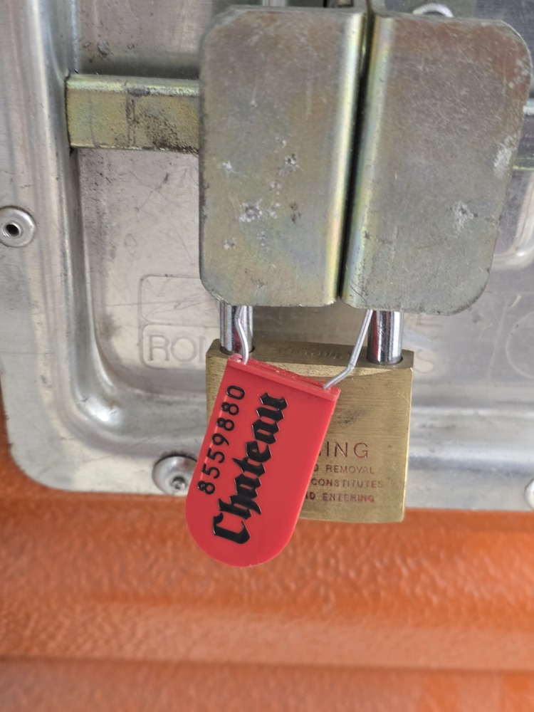 Public Storage P0020 -Vine Ave  auction IB-8524