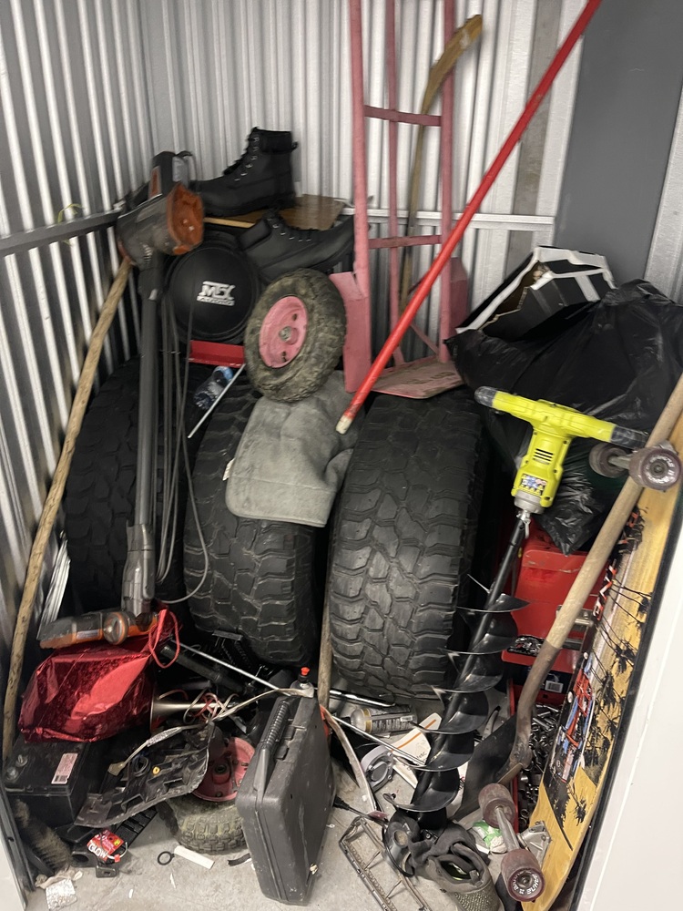 NationWide Self Storage - Kamloops  auction IB-8002 10