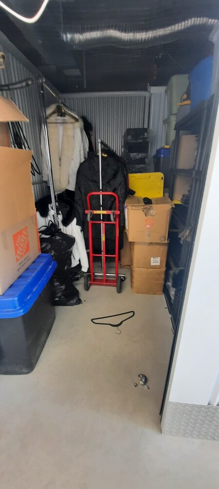 SmartStop Self Storage - Oakville - Iroquios Shore  auction IB-8305 20