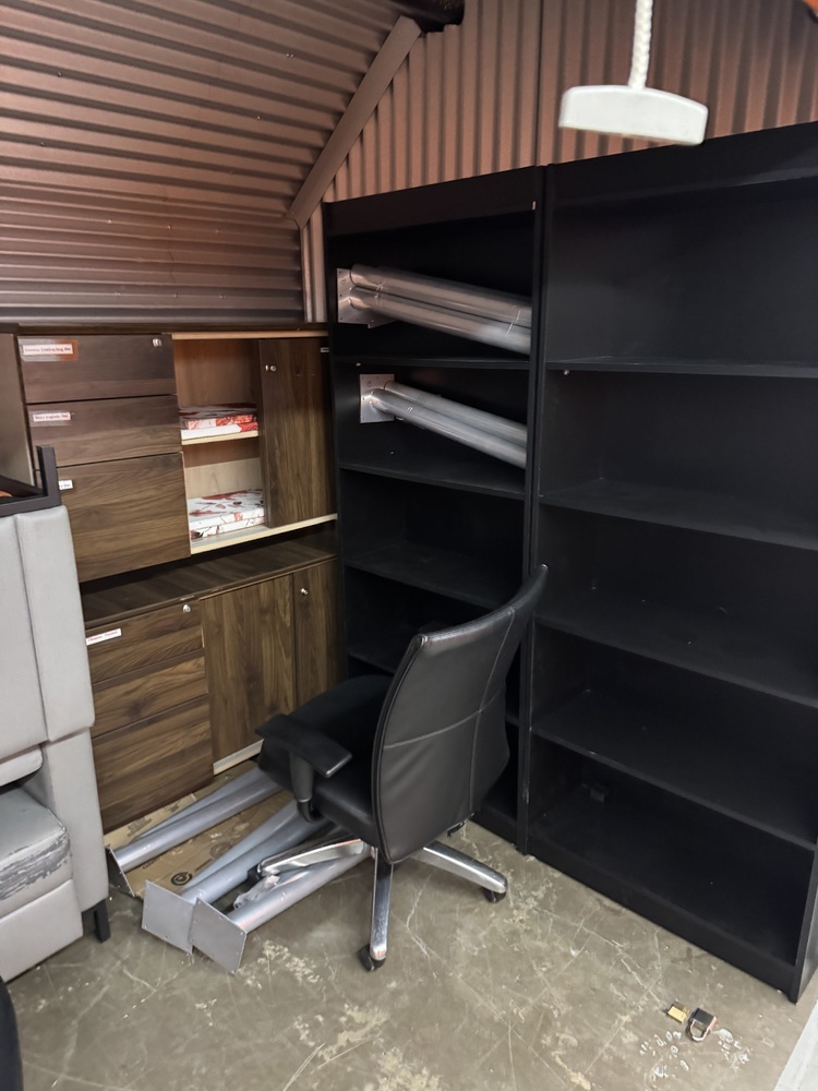 2770 -StorageMart  Keele St. Concord  auction IB-3465