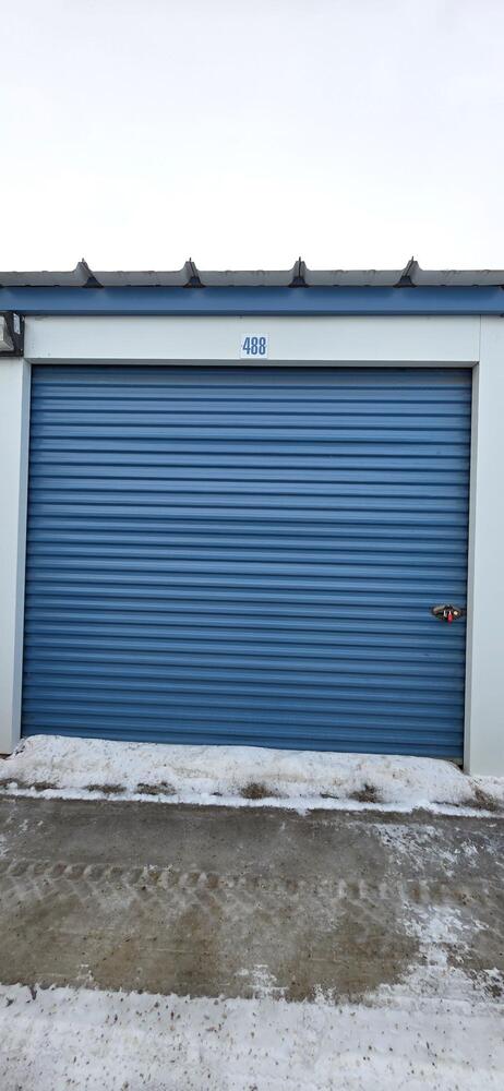SmartStop Self Storage - 29 McKenzie Cres  auction IB-7975 30
