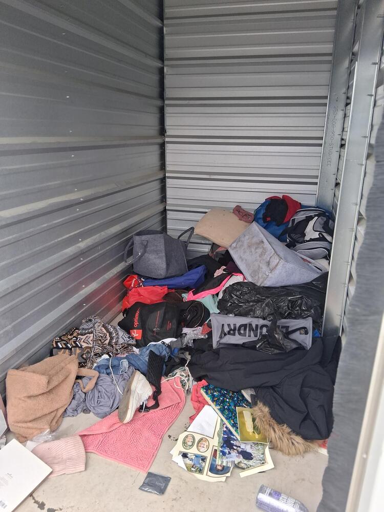 SmartStop Self Storage - 29 McKenzie Cres  auction IB-1040 50