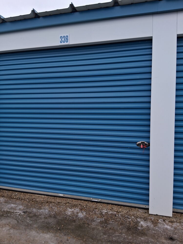 SmartStop Self Storage - 29 McKenzie Cres  auction IB-3370 50