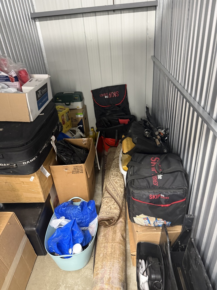 3019 - StorageMart 345 Danforth Road  auction IB-8988 10