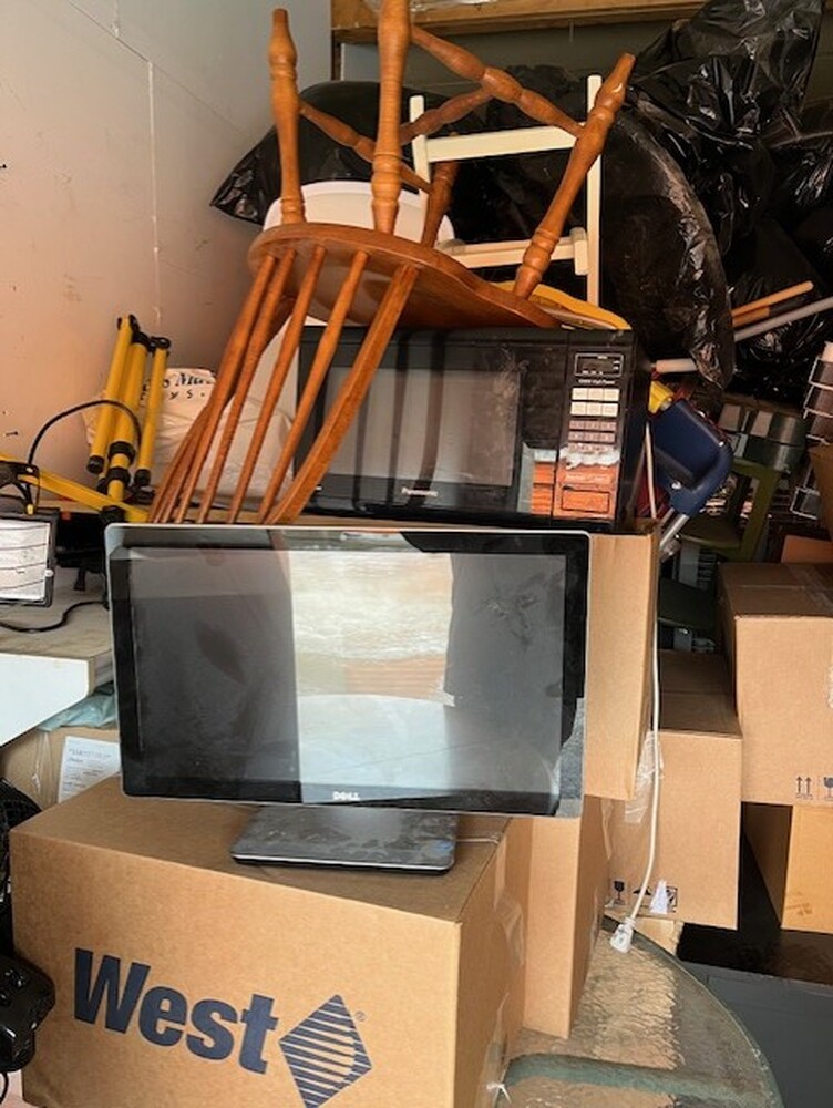 3011 - StorageMart Commerce Pk. Innisfil  auction IB-6824 20