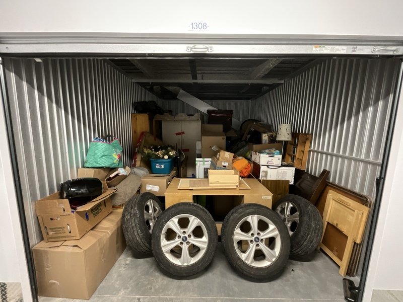 SmartStop Self Storage -  Fox St Oshawa  auction IB-8037