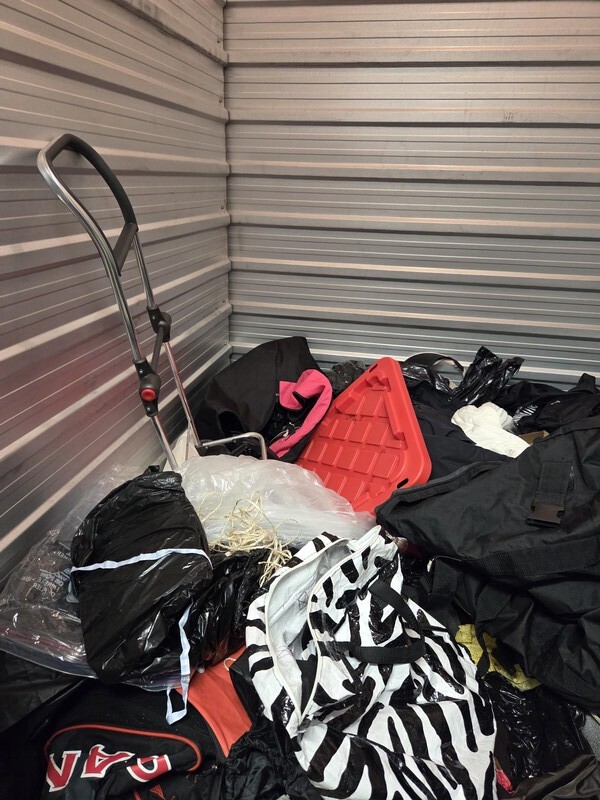 2580 - StorageMart 144 Ave & 127 St  auction IB-6128 20