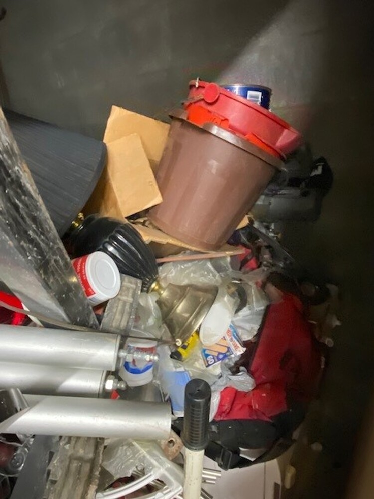 Public Storage P0006 -Greensboro Drive  auction IB-8998