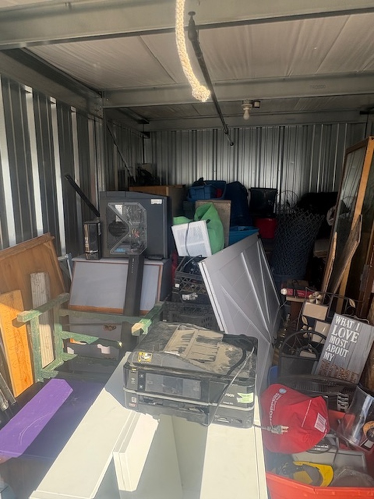 3305 - StorageMart Barlow Trail  auction IB-6139
