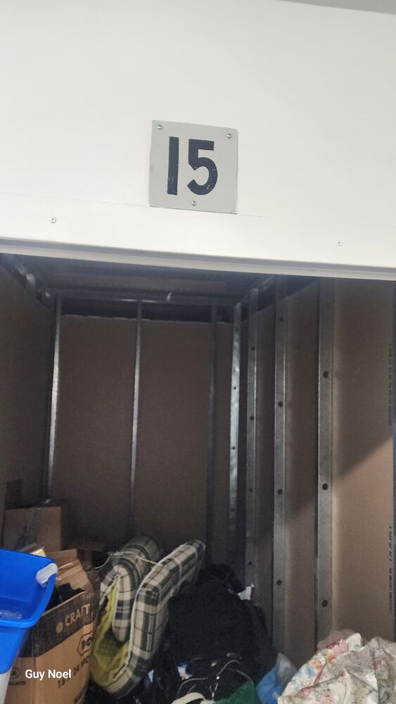 Public Storage P0021 -rue d`Edmonton Gatineau  auction IB-7305