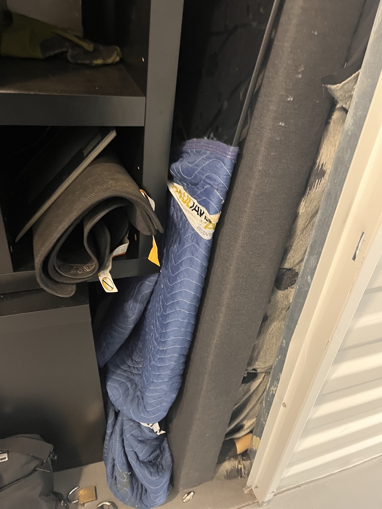 3001 - StorageMart Commissioners Rd W  auction IB-9497 10