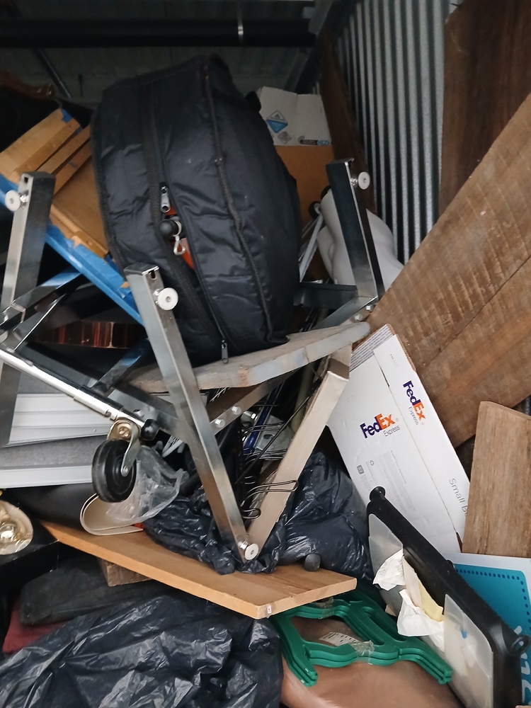 1-800-Self-Storage.com on Maple Rd, Troy  auction IB-9937 30