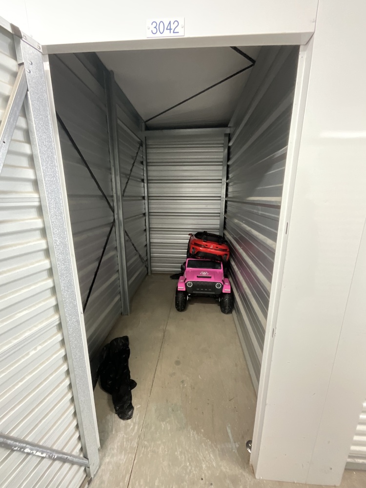 SmartStop Self Storage - Mavis Mississauga  auction IB-7849 10