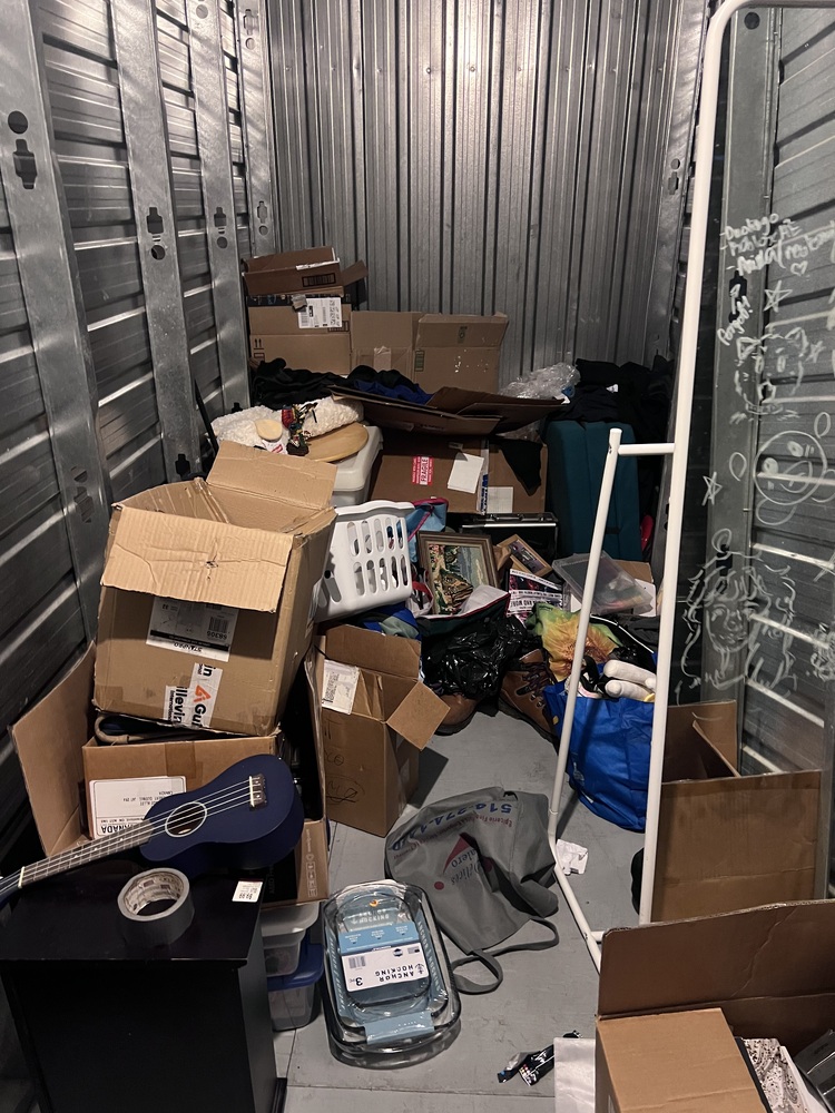 3106 - StorageMart St-Hubert  auction IB-2521 40