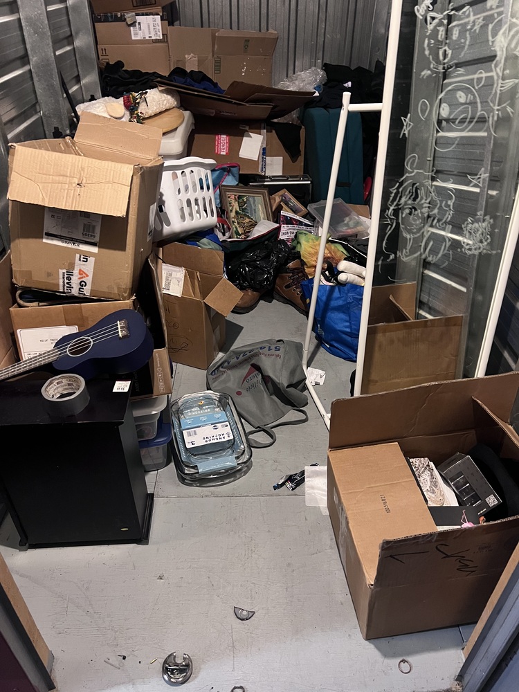 3106 - StorageMart St-Hubert  auction IB-2521 50